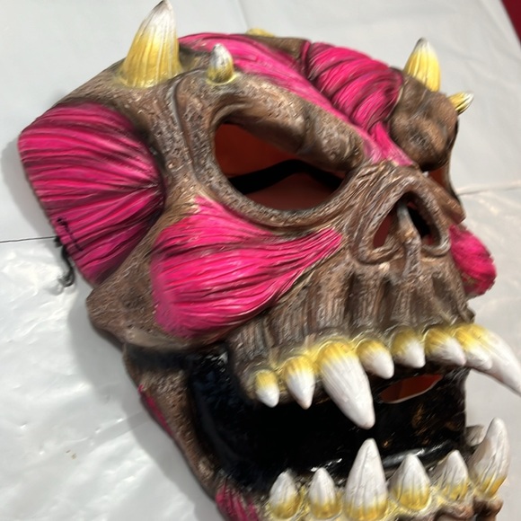 DEVIL red skull monster evil mask HORROR jagged teeth Halloween open eyes muscle - Picture 6 of 11